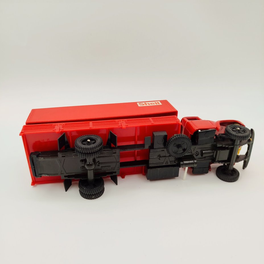 Модель автомобиля "ЗИЛ" , в масштабе 1:43, металл, пластик, СССР, 1980-2000 гг.