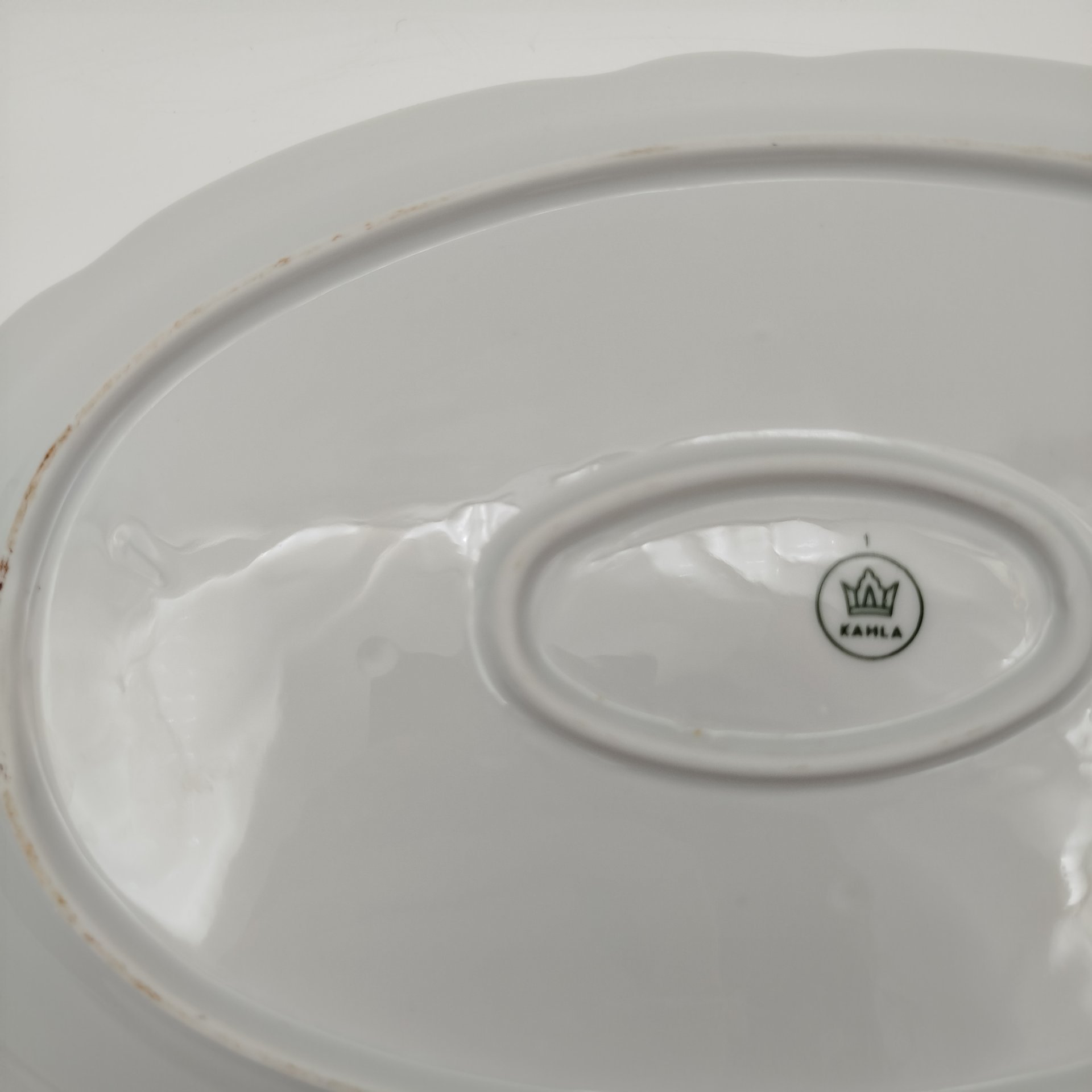 Блюдо овальной формы "Райские птицы", выполненное в восточном стиле, фарфор, деколь, Kahla, ГДР, 1968-1987 гг.