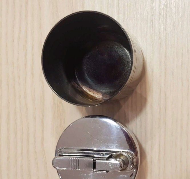 Зажигалка газовая