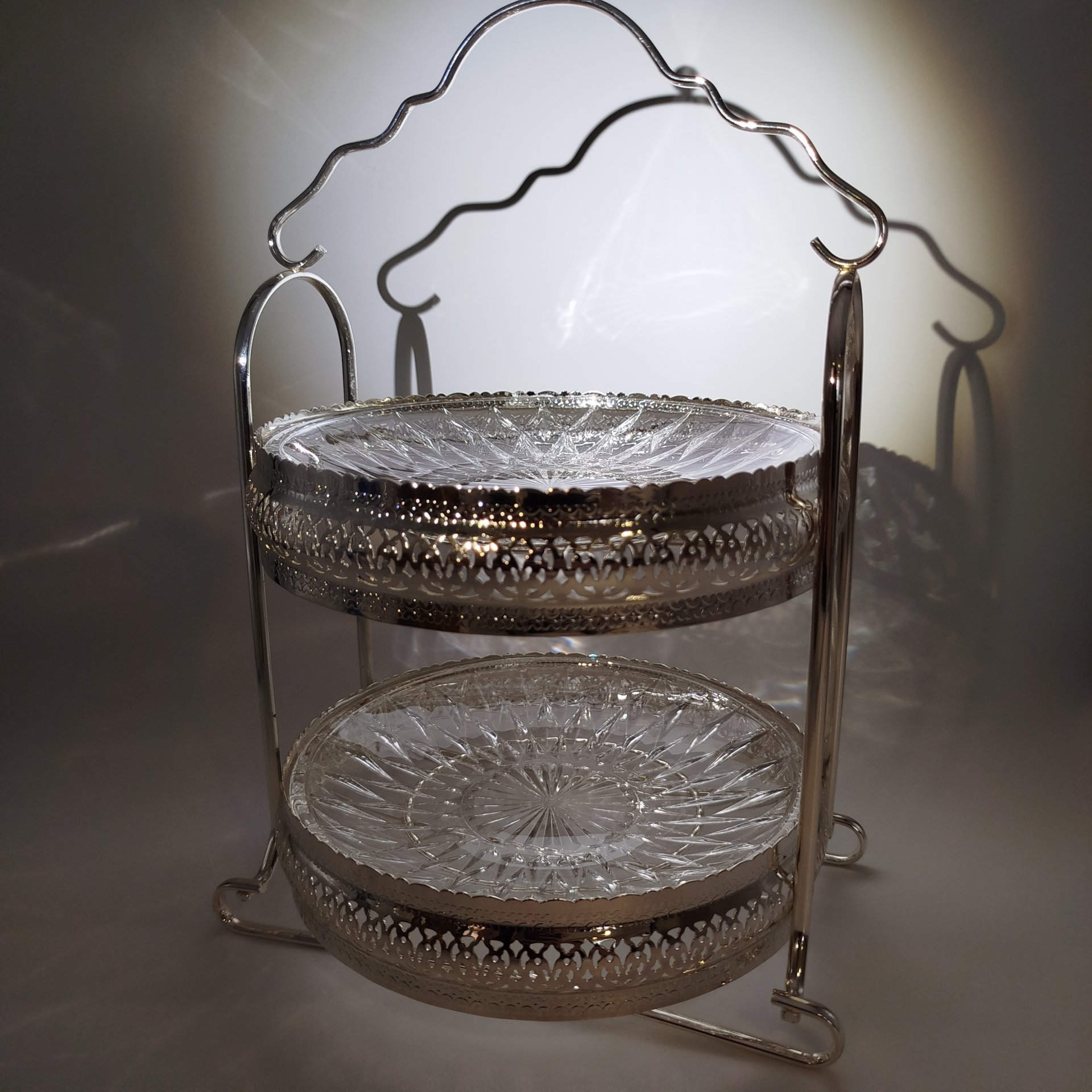 Подставка для пирожных двухярусная, стекло, металл, Китай, 2010-2020 гг., Китай