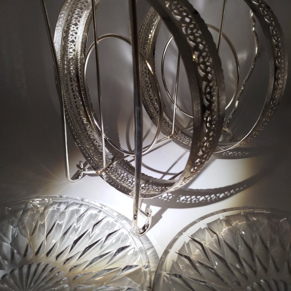 Подставка для пирожных двухярусная, стекло, металл, Китай, 2010-2020 гг., Китай