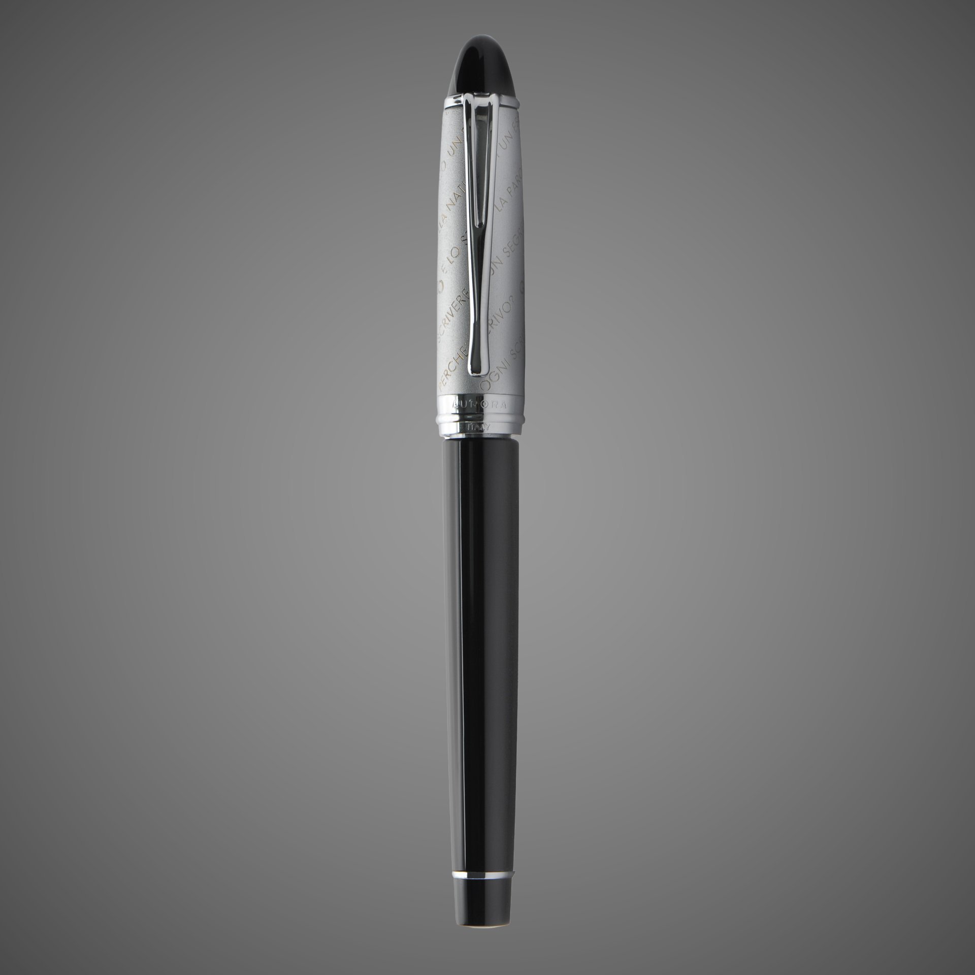 Ручка Роллер Aurora Ipsilon Gabriele D'Annunzio black CT, в подарочной коробке, Лаки и смолы: смола, сталь, хром