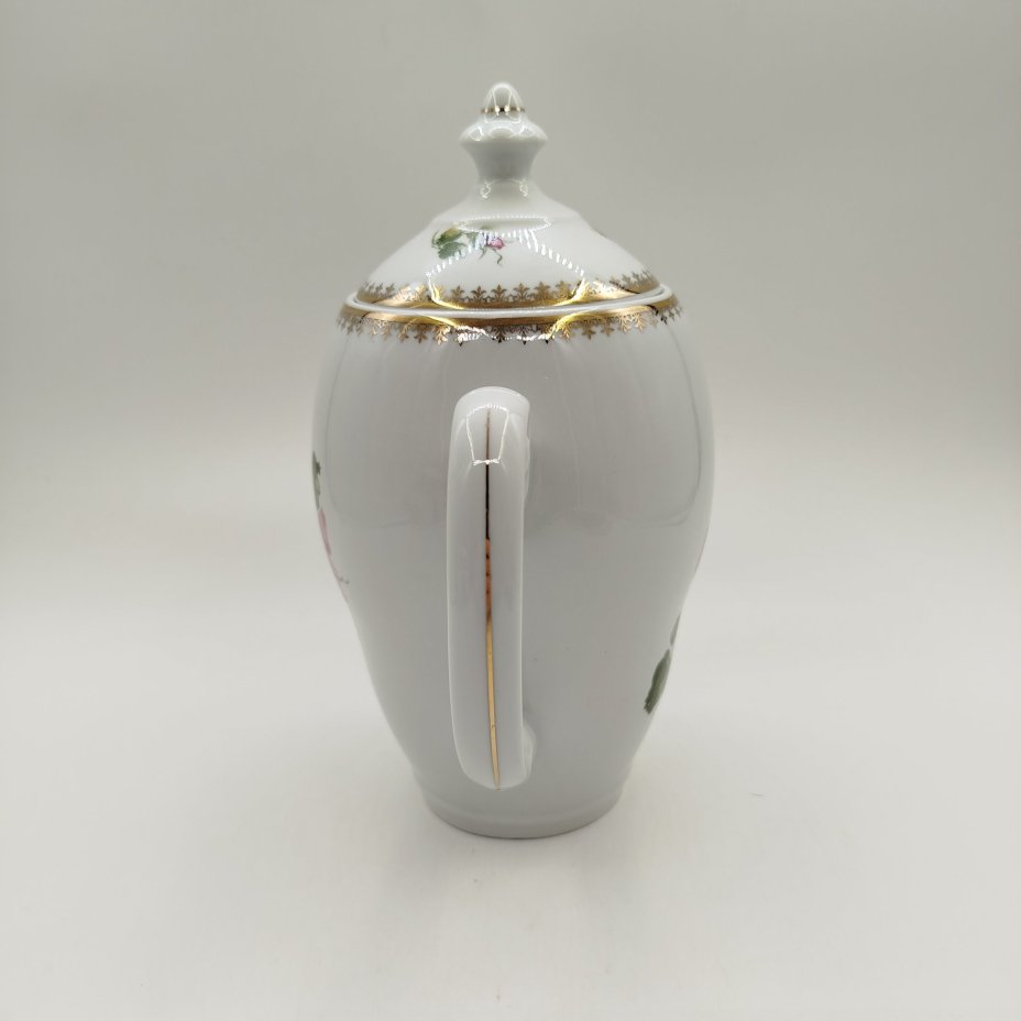 Кофейник с растительным декором, фарфор, деколь, золочение, Wloclawek (Влоцлавская фаянсовая фабрика), Польша, 1956-1990 гг.