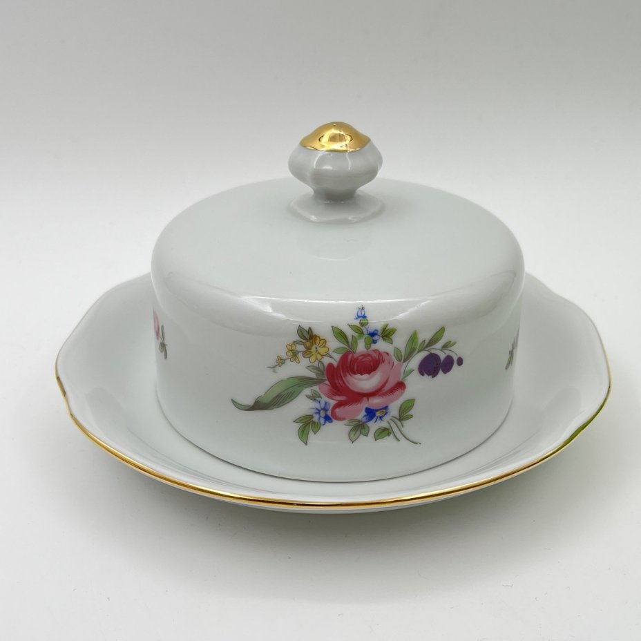 Масленка с цветочным декором, фарфор, деколь, золочение, Bohemia (Neurohlau), Чехословакия, 1970-1990 гг.