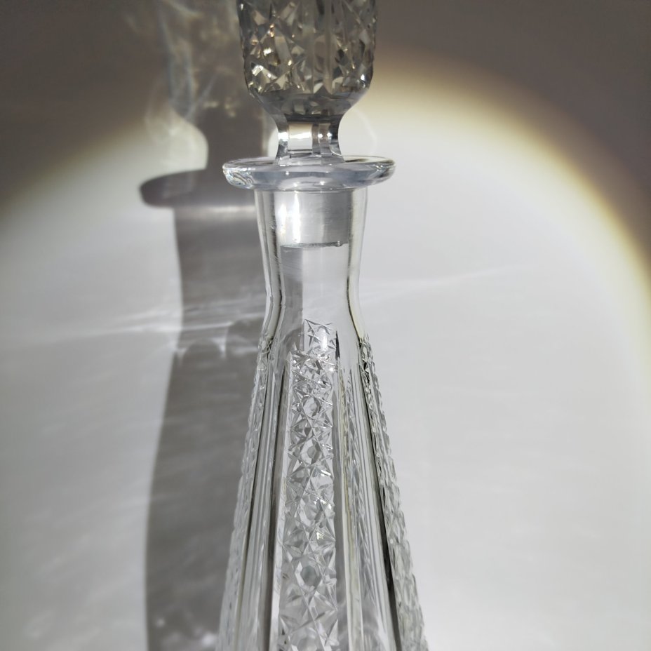 Графин (штоф) с рельефным декором