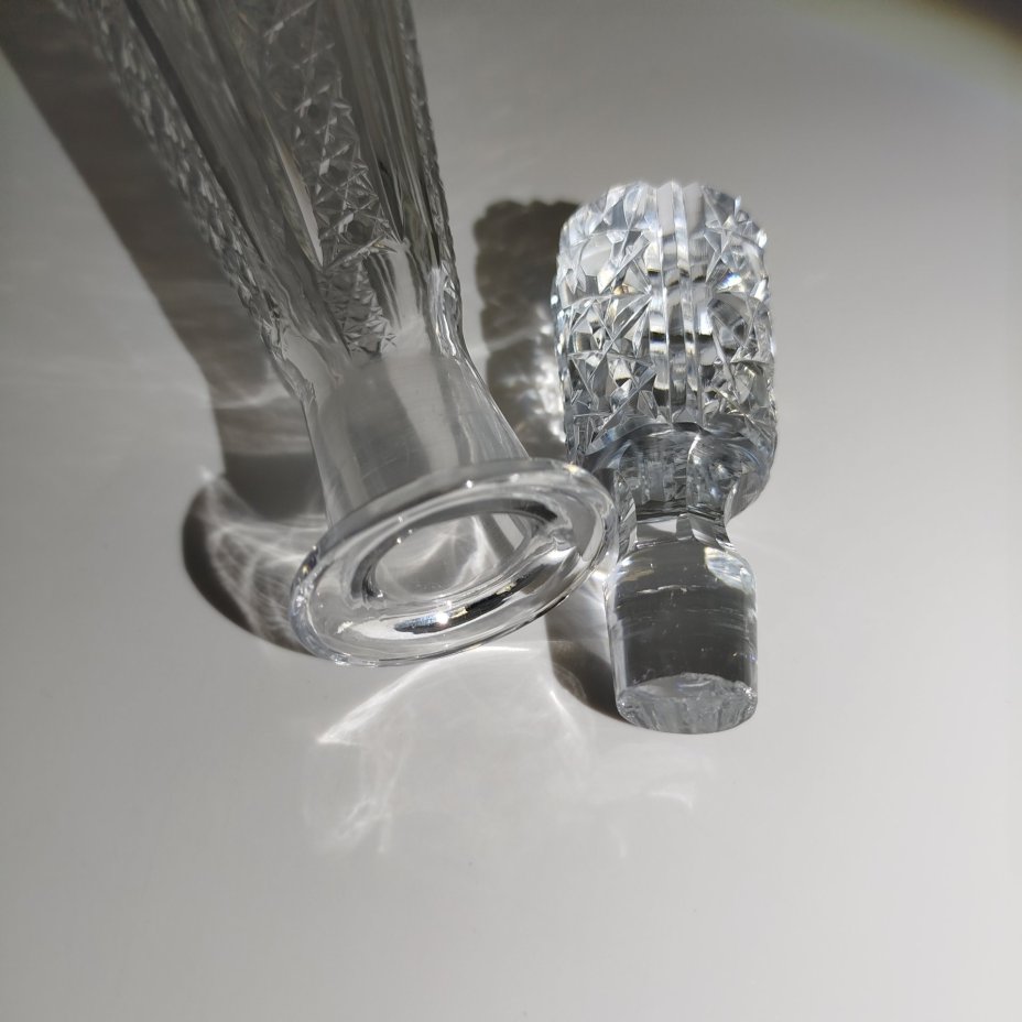 Графин (штоф) с рельефным декором