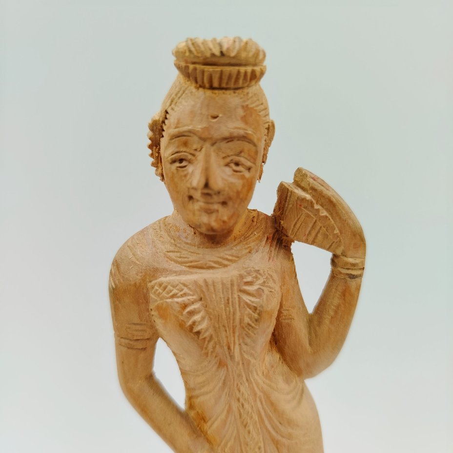 Статуэтка "Индианка"