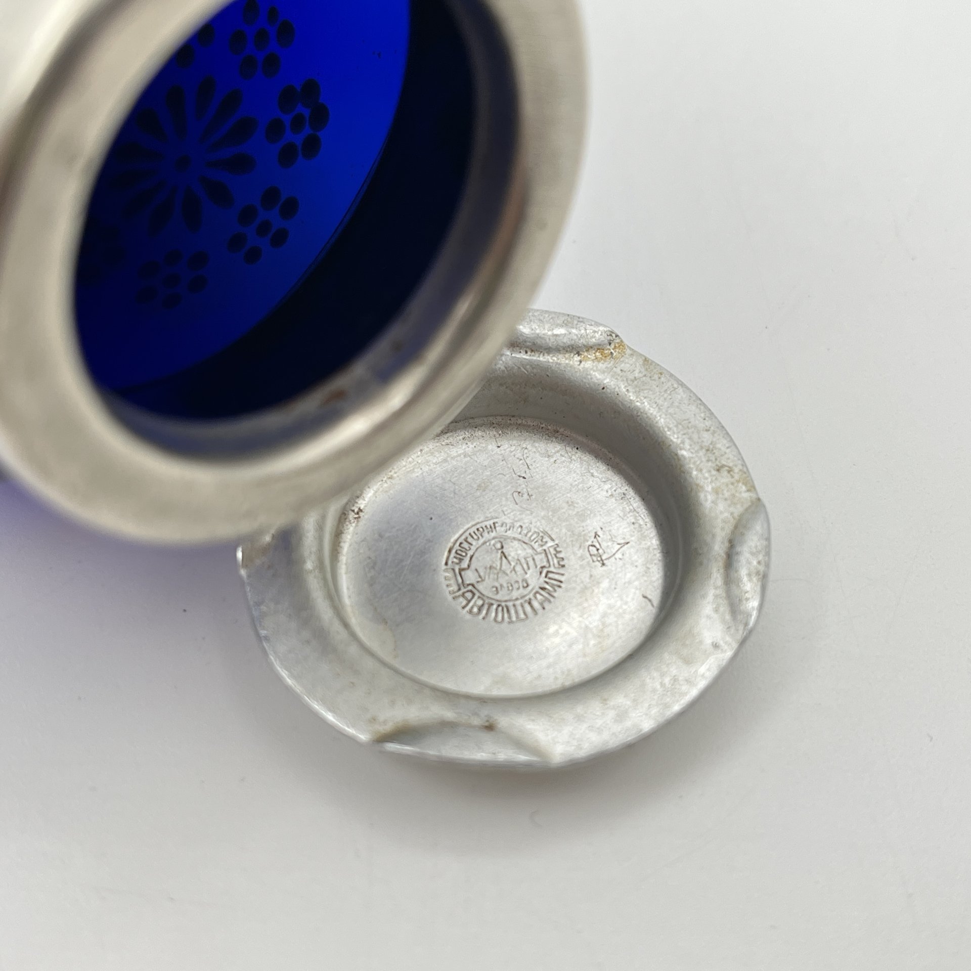 Чайница с цветочным декором, Автоштамп Мосгорисполком, стекло, роспись, золочение, СССР, 1950-1970 гг.