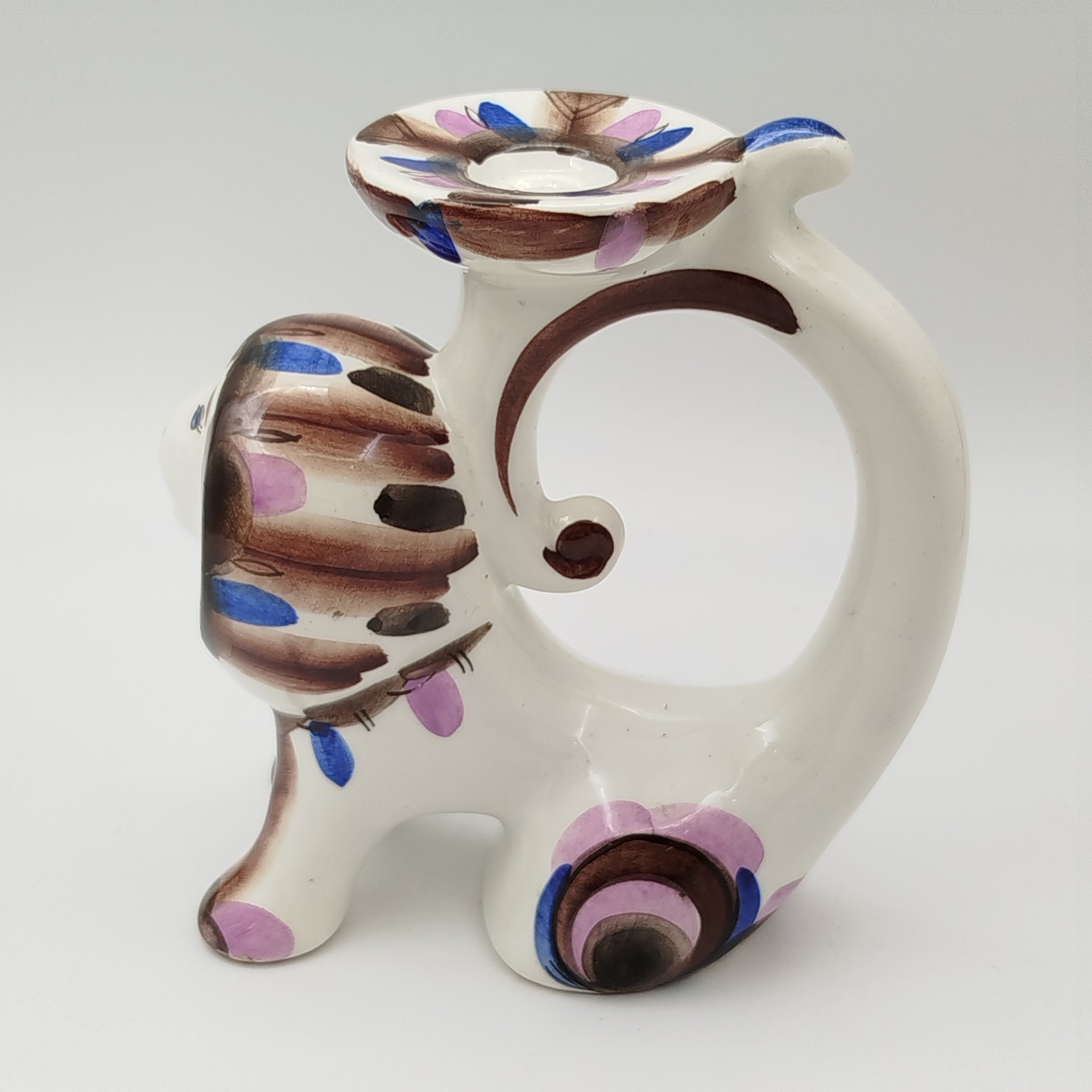 Подсвечник "Лев", автор В.П. Шинкаренко