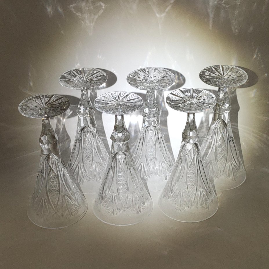 Набор из 6-ти бокалов для шампанского с резным декором