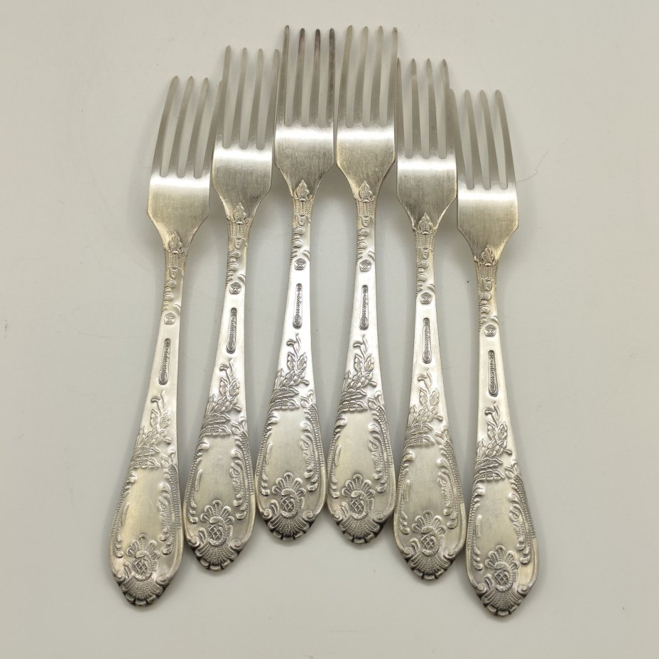 Набор из 6-ти десертных вилок с растительным орнаментом в коробке, мНЦ (медь-никель-цинк), Вольнянский завод столовых приборов им. Шевченко (ЗiШ, ЗиШ), СССР, 1960-1980 гг.