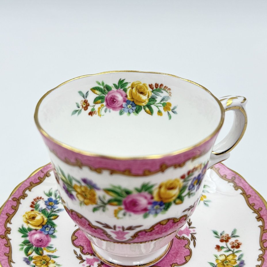 Кофейная пара с цветочным декором, фарфор, деколь, золочение, Crown Staffordshire, Crown Staffordshire
