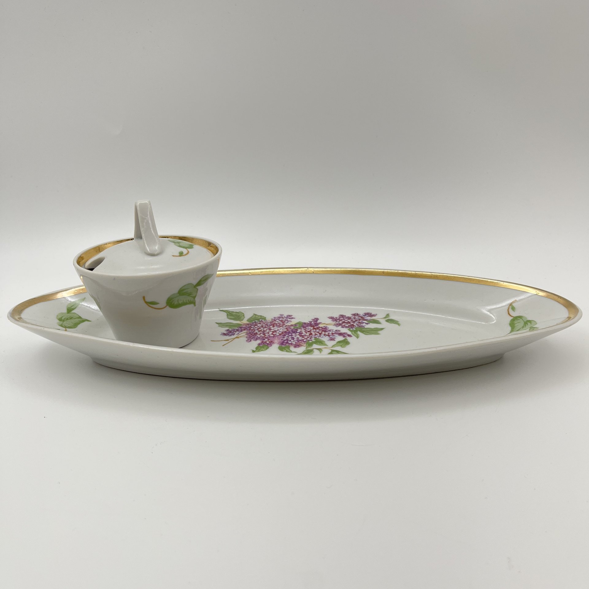 Набор для сервировки "Сирень" (селедочница и горчичница), фарфор, деколь, золочение, Дулевский фарфоровый завод (Дулёво), СССР, 1968-1991 гг.