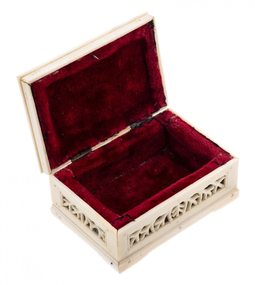 Шкатулка "Волк и заяц", кость, резьба, СССР, 1960-1980 гг.