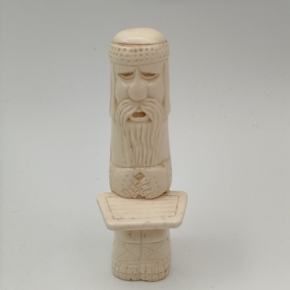 Статуэтка "Гусляр", кость, резьба, СССР, 1960-1980 гг.