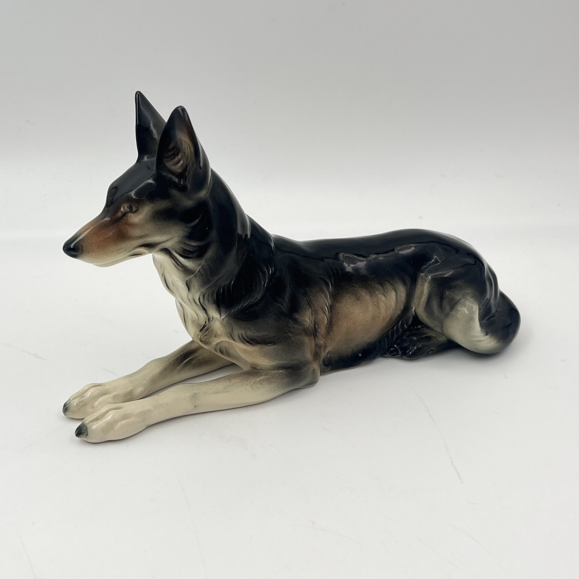 Статуэтка "Овчарка", Katzhutte, фаянс, аэрография, Германия, 1941-1958 гг.