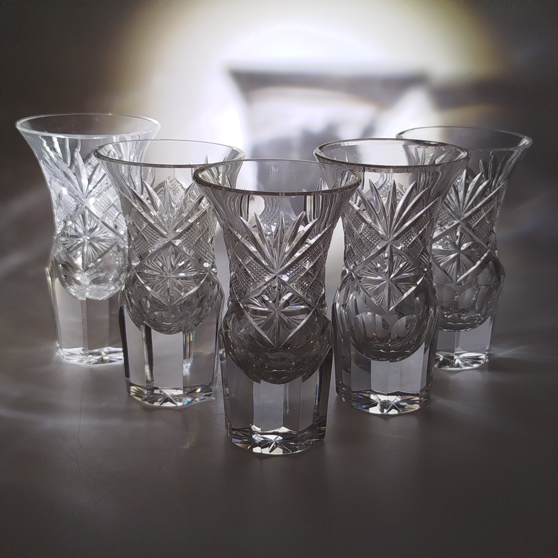 Набор из 5-ти стопок с массивными гранёными ножками с растительным декором, хрусталь, алмазная грань, СССР, 1970-1990 гг.