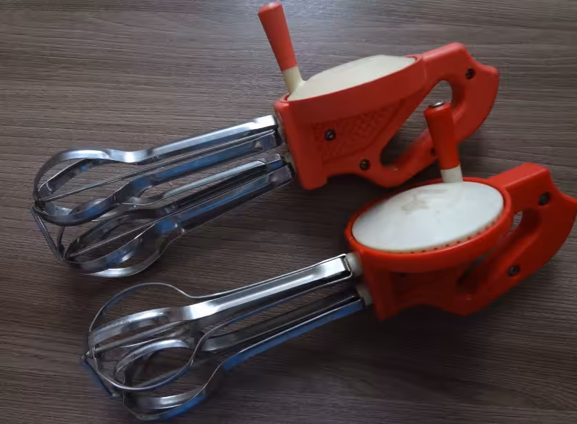 Миксеры ручные, 2 шт.