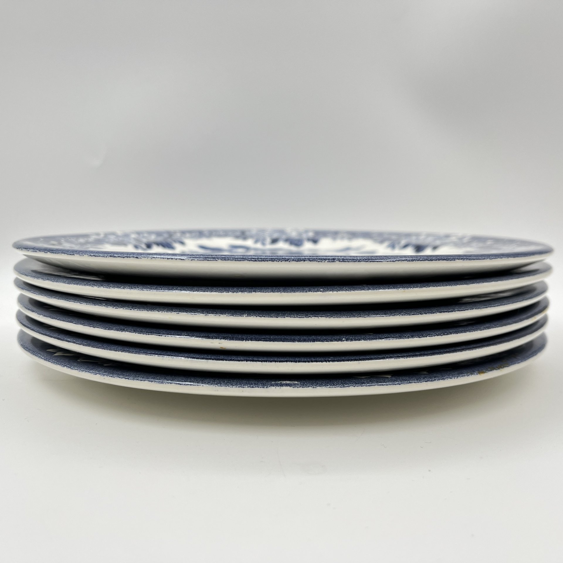 Набор обеденных тарелок "Coaching scenes" ("Сцены с каретами") на 6 персон, English Ironstone Tableware (EIT)
