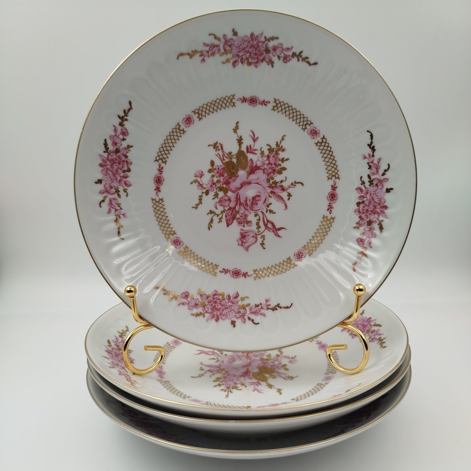 Набор глубоких тарелок с цветочным декором на 4 персоны, фарфор, деколь, золочение, Graf Von Henneberg Porzellan, 1777 Jlmenau, ГДР, 1977-1990 гг.