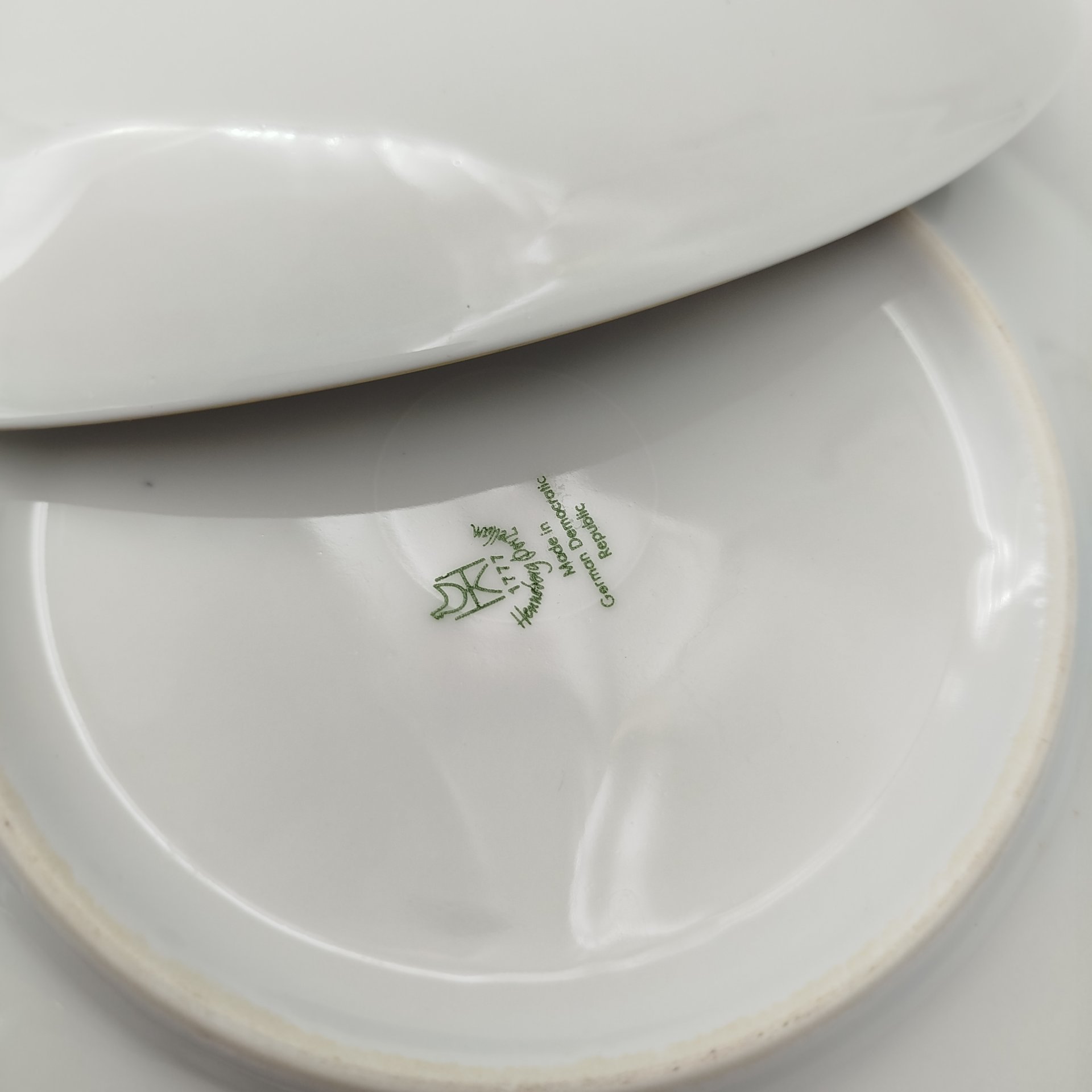 Набор глубоких тарелок с цветочным декором на 4 персоны, фарфор, деколь, золочение, Graf Von Henneberg Porzellan, 1777 Jlmenau, ГДР, 1977-1990 гг.