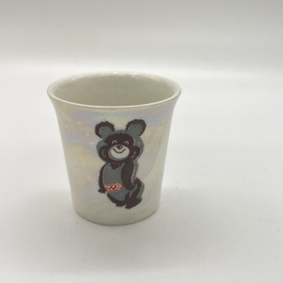 Стопка "Олимпийский мишка", фарфор, люстр, деколь, Горьковский ордена Трудового Красного Знамени завод «Орбита», СССР, 1980 г.