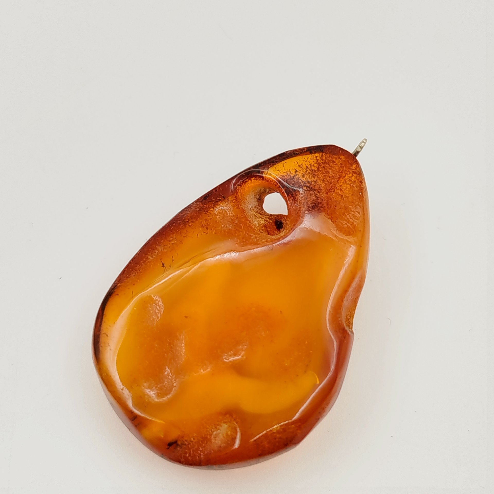 Кулон грушевидной формы