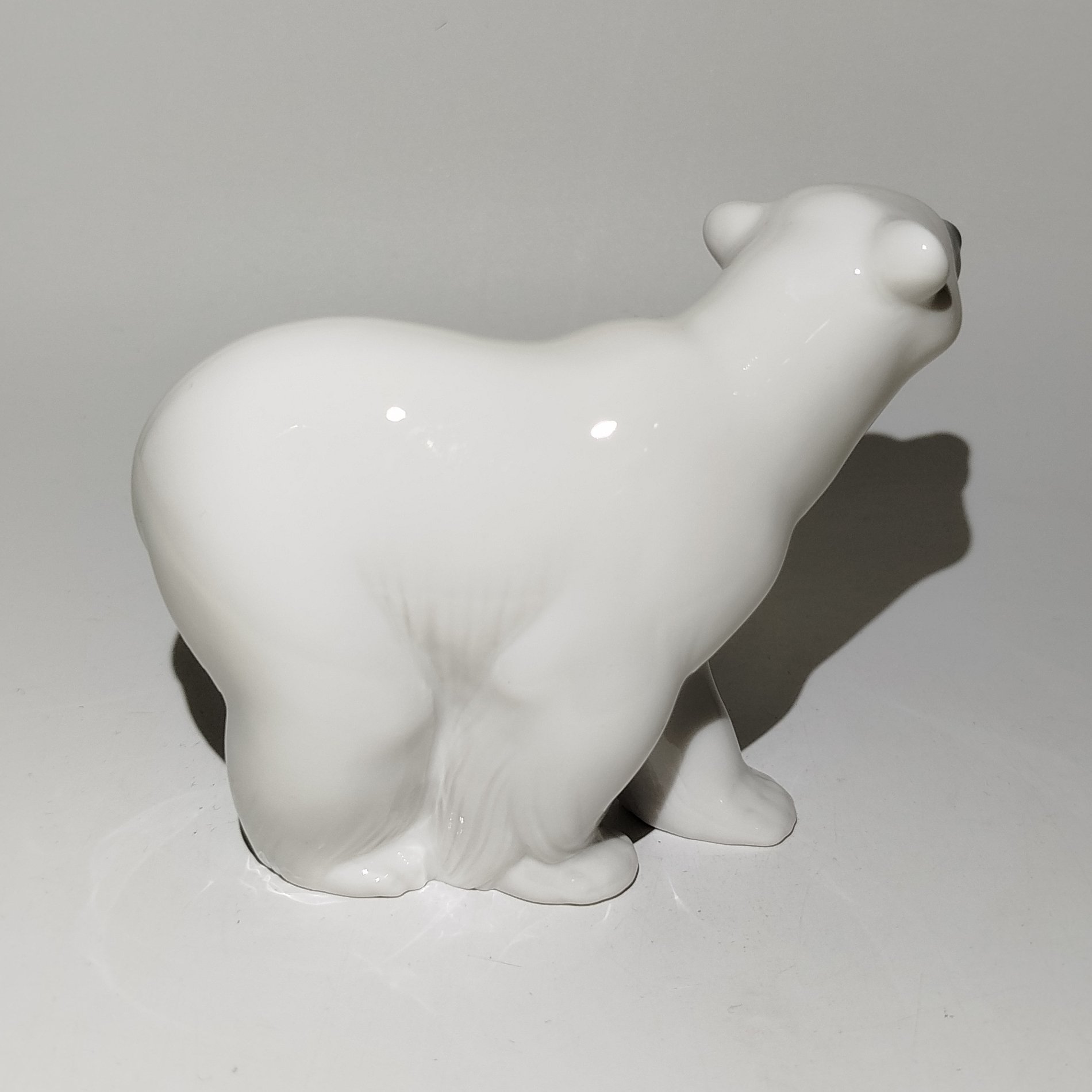 Статуэтка "Белый медведь", фарфор, роспись, Lladro, Испания, 1977-1984 гг.