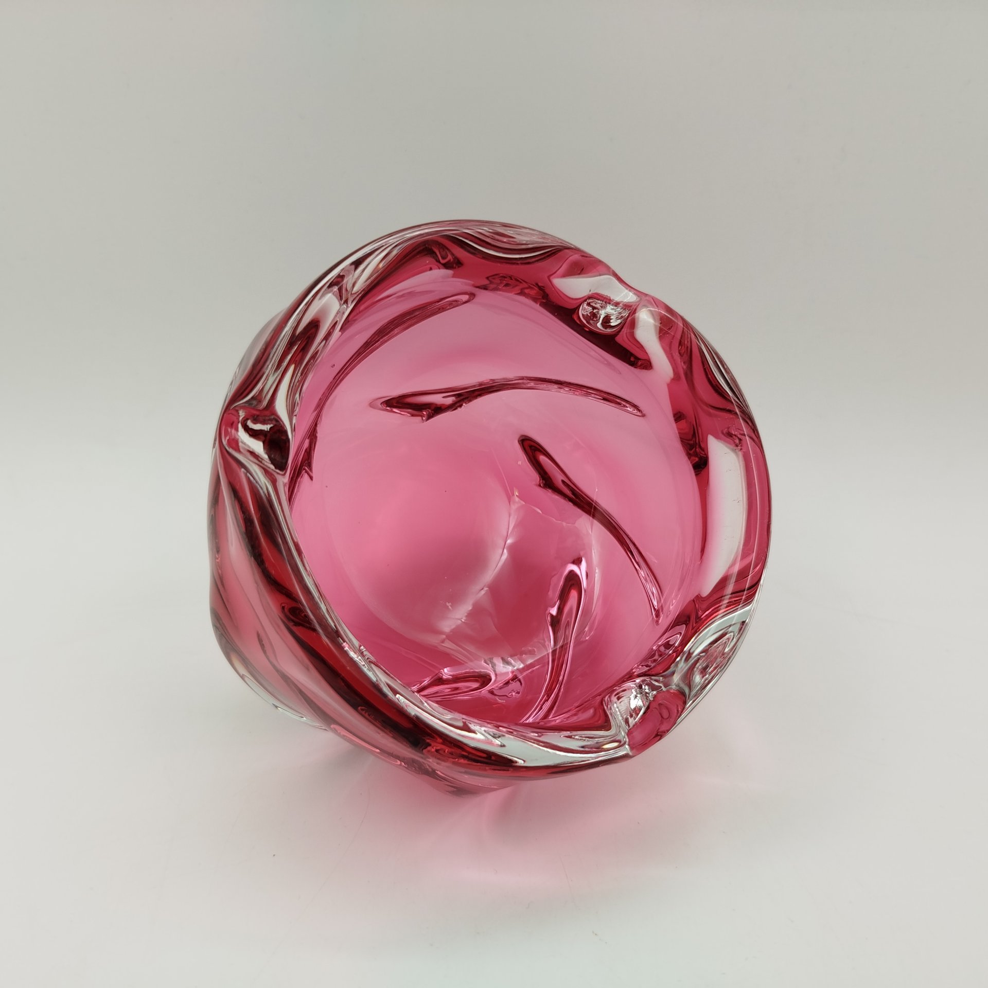 Вазочка (пепельница), цветное стекло, гутная техника, Западная Европа, 1970-1990 гг.