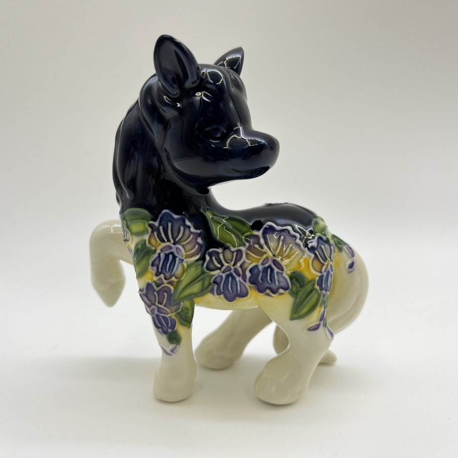 Статуэтка "Лошадка Глициния", фарфор, Pavone, Италия, 2025 г.