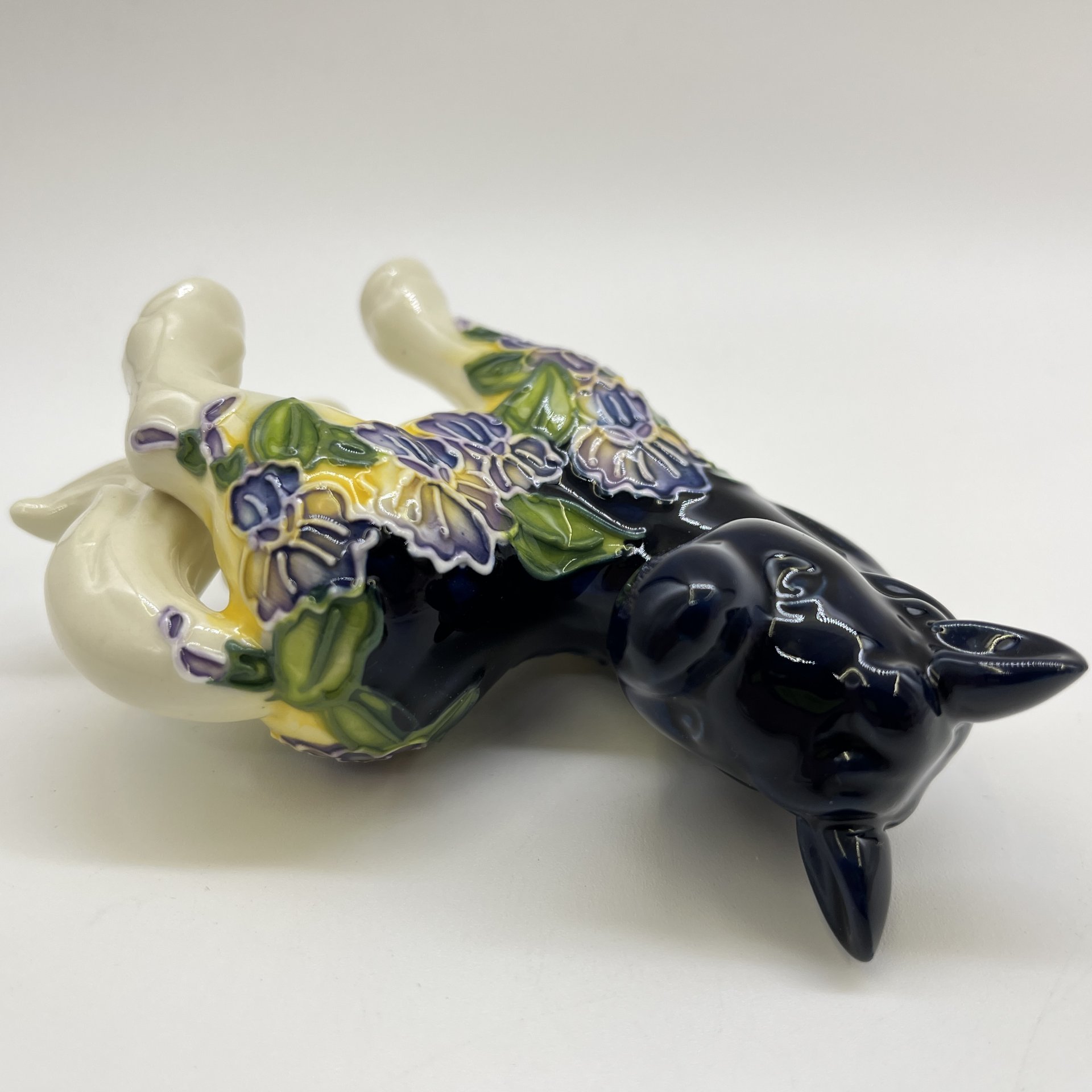 Статуэтка "Лошадка Глициния", фарфор, Pavone, Италия, 2025 г.