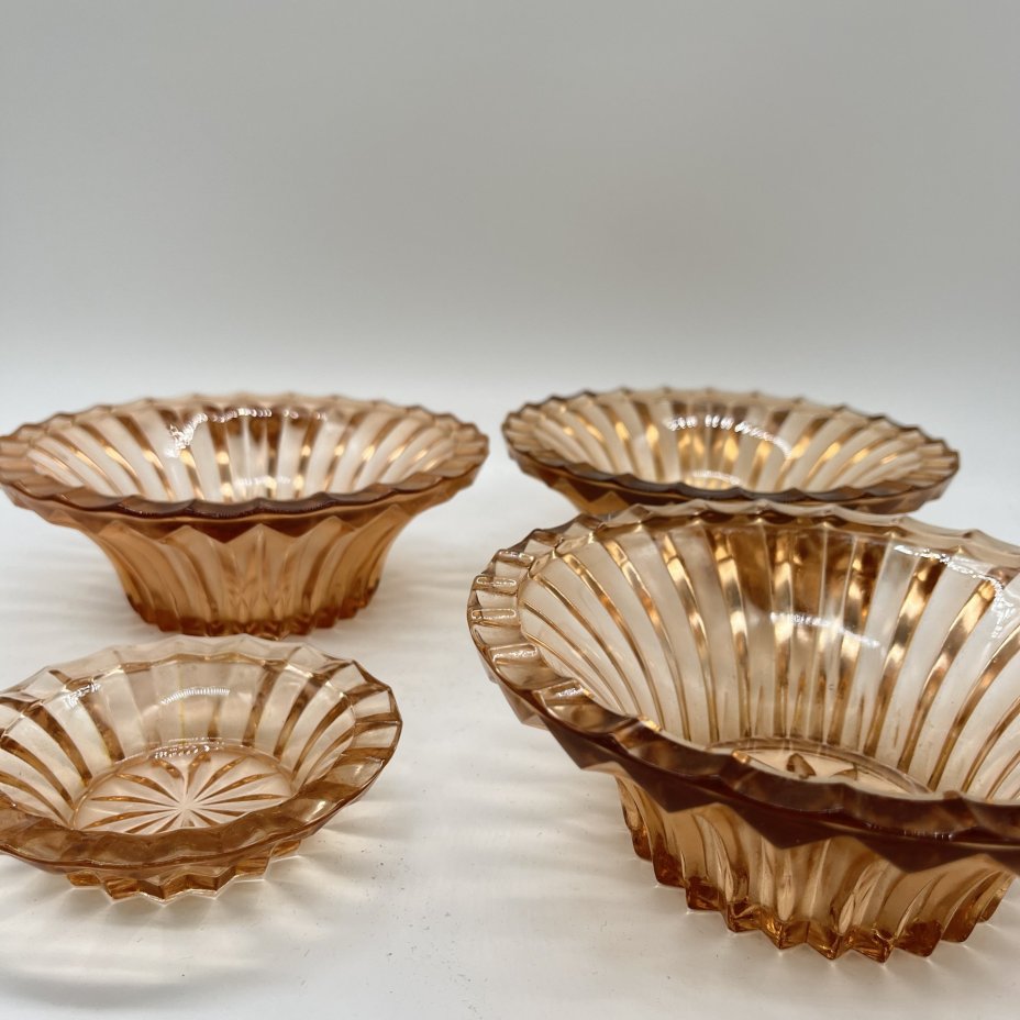 Набор из 4 вазочек для варенья с резным геометрическим декором (подбор)