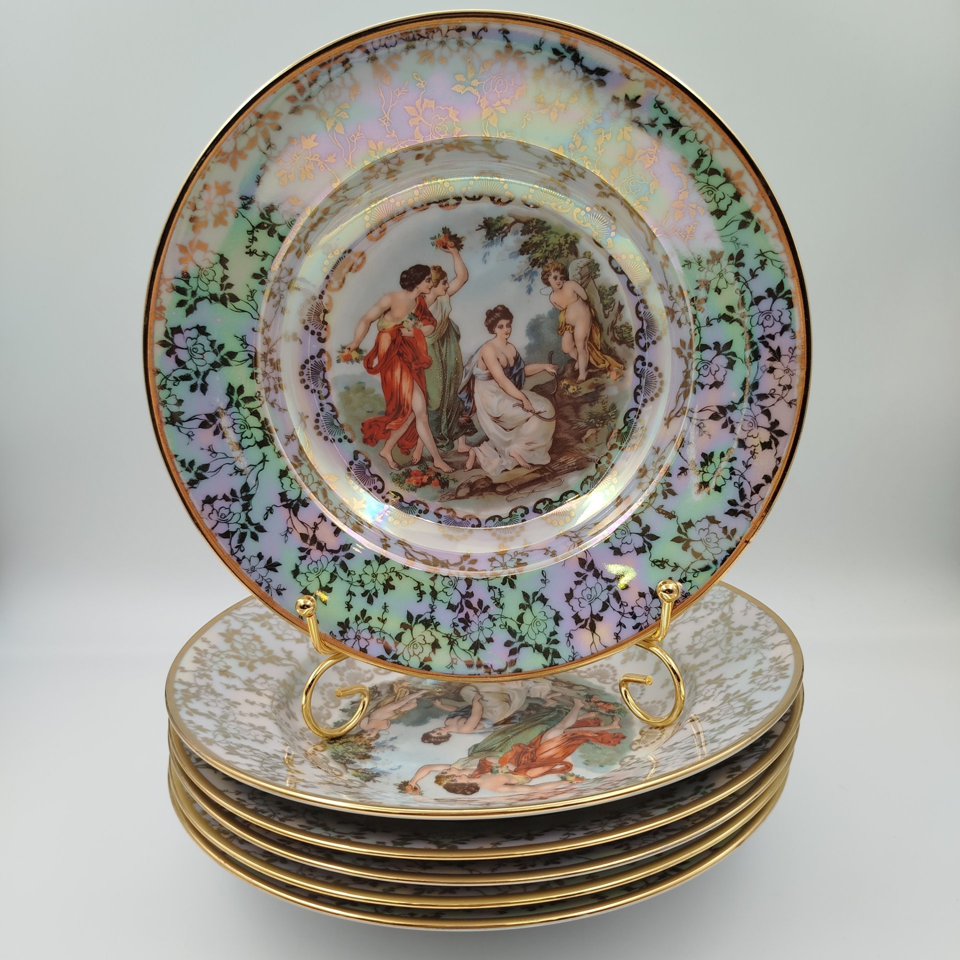 Набор суповых (глубоких) тарелок "Мадонна" на 6 персон, фарфор, люстр, деколь, золочение, Fortuna Eisenberg, ГДР, 1960-1973 гг.