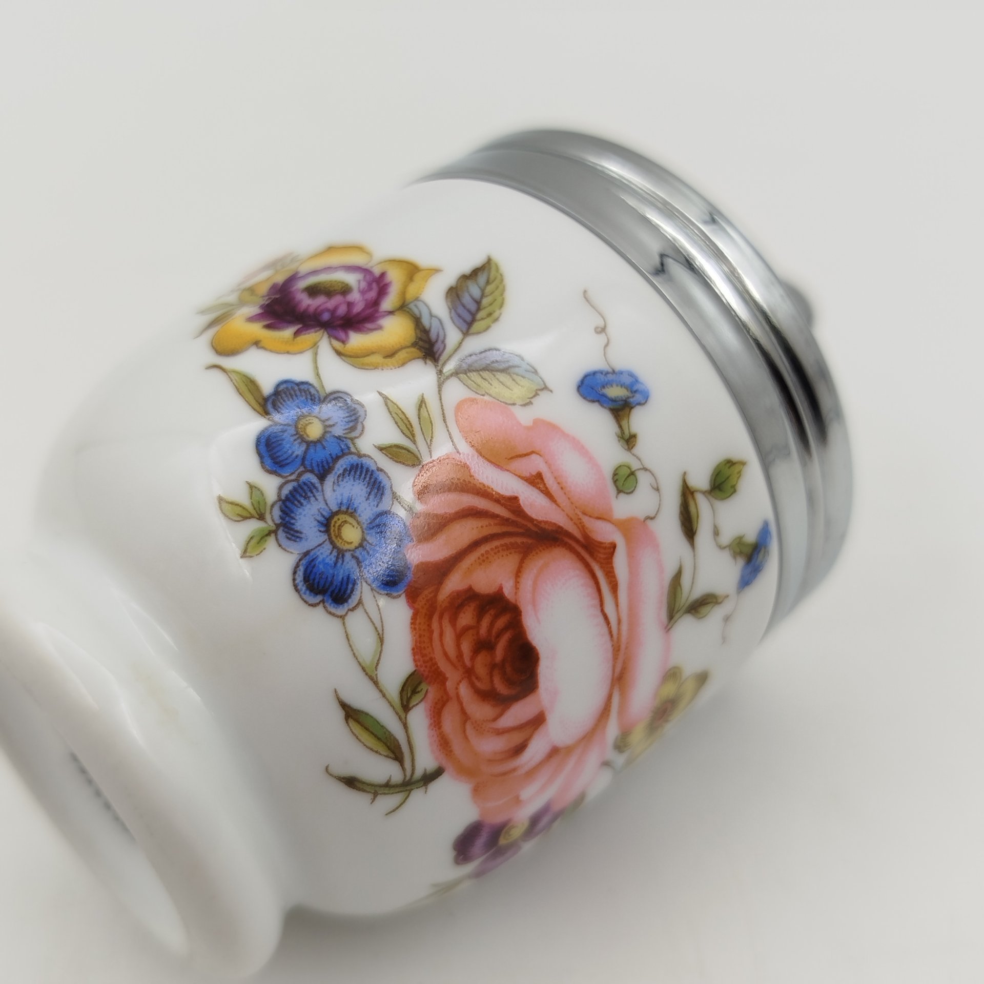 Кодлер с цветочным декором, фарфор, деколь, металл, Royal Worcester, Royal Worcester