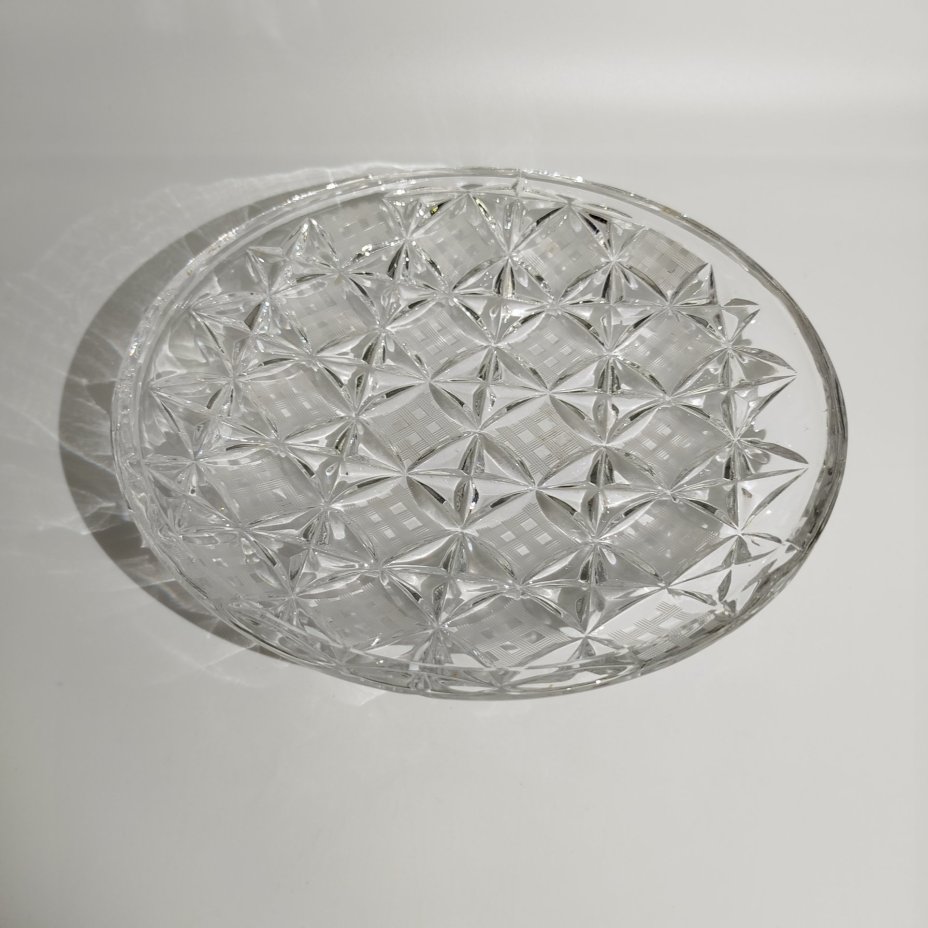 Тарелочка из набора "Алмазные квадраты", автор Л.О. Юрген, хрусталь, алмазная грань, Ленинградский завод художественного стекла (ЛЗХС), СССР, 1960-1970 гг.