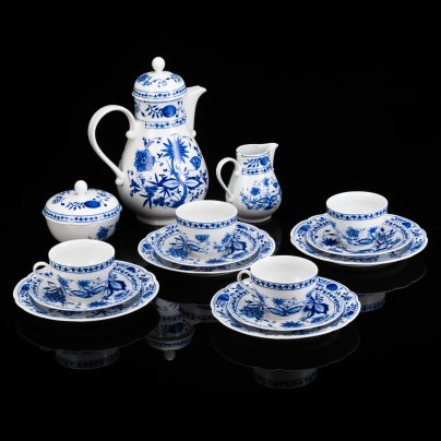 Кофейный сервиз "Луковый узор" на 4 персоны (15 предметов), фарфор, деколь, Kahla, ГДР, 1957-1964 гг.