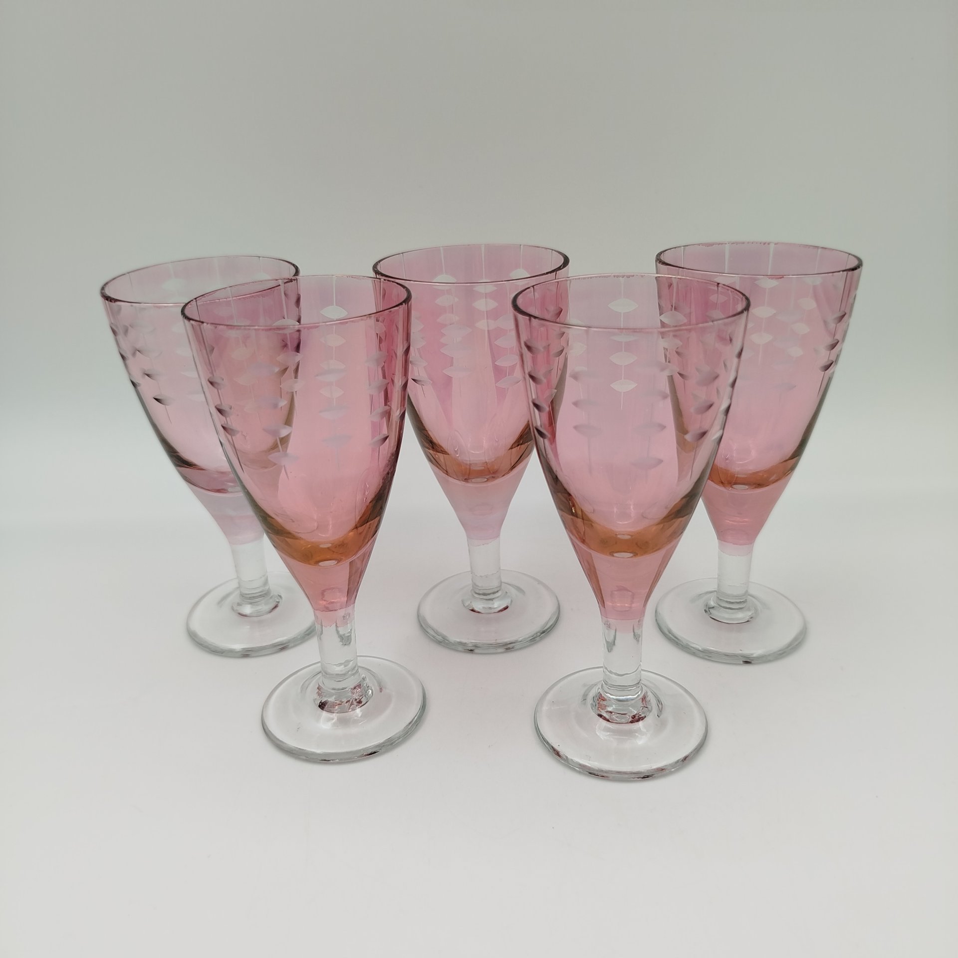 Набор рюмок на 5 персон "Зерна", автор А.М. Маева, стекло, резьба, Ленинградский завод художественного стекла (ЛЗХС), СССР, 1970-1990 гг.