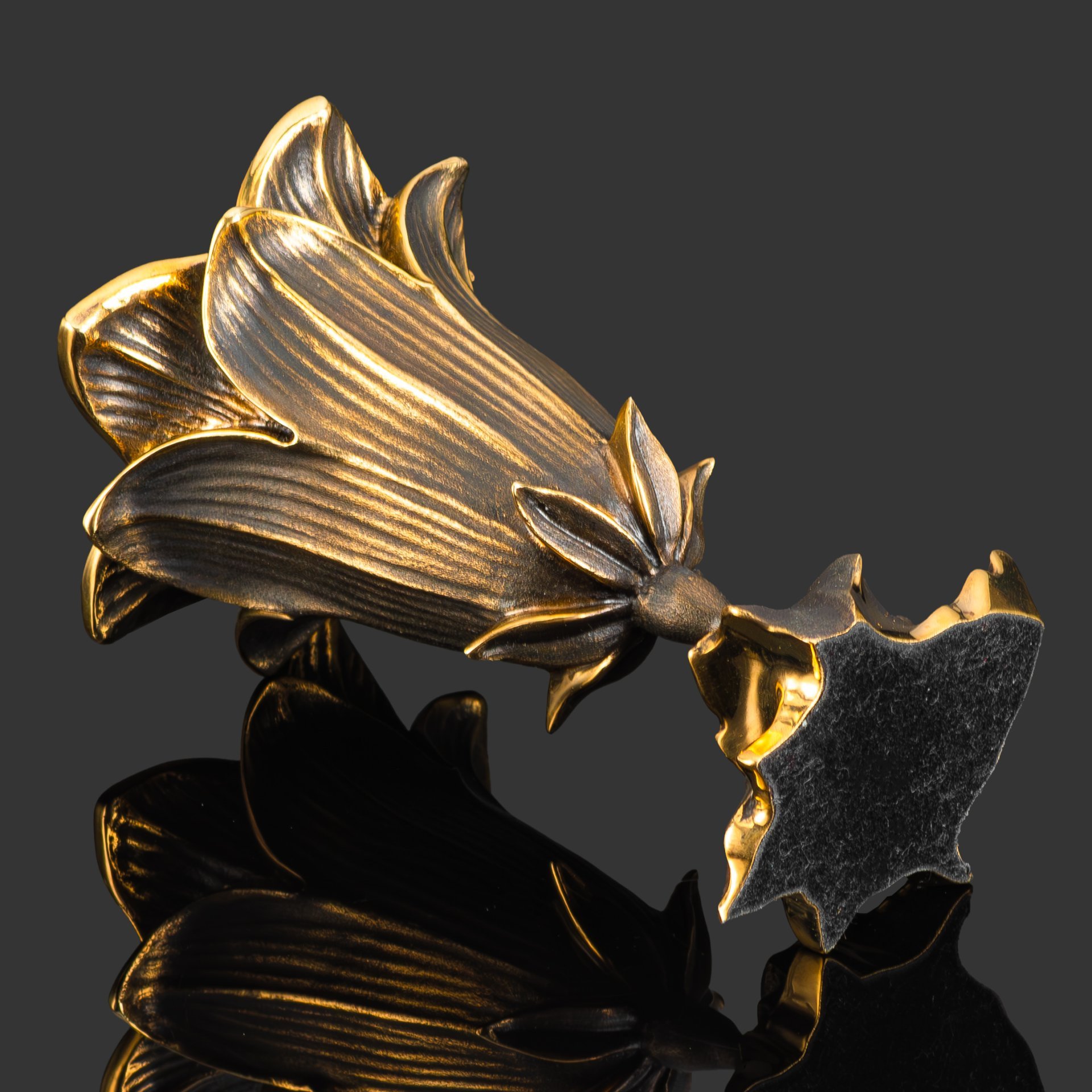 Вазочка - подсвечник "Колокольчик Звончик"