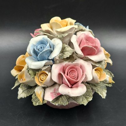 Композиция "Букет цветов", фарфор, роспись, Европа, 1990-2010 гг.