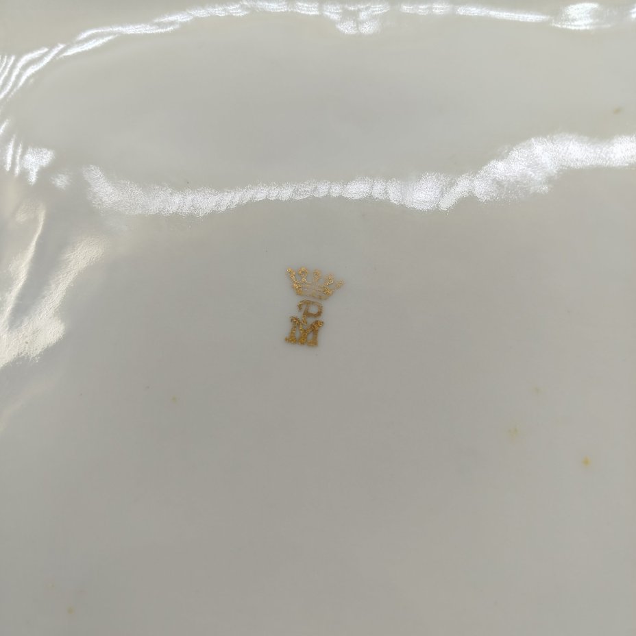 Шкатулка квадратной формы с цветочным декором, фарфор, деколь, крытье, золочение, Martinroda Friedrich Eger & Co. (PM), ГДР, 1950-1980 гг.