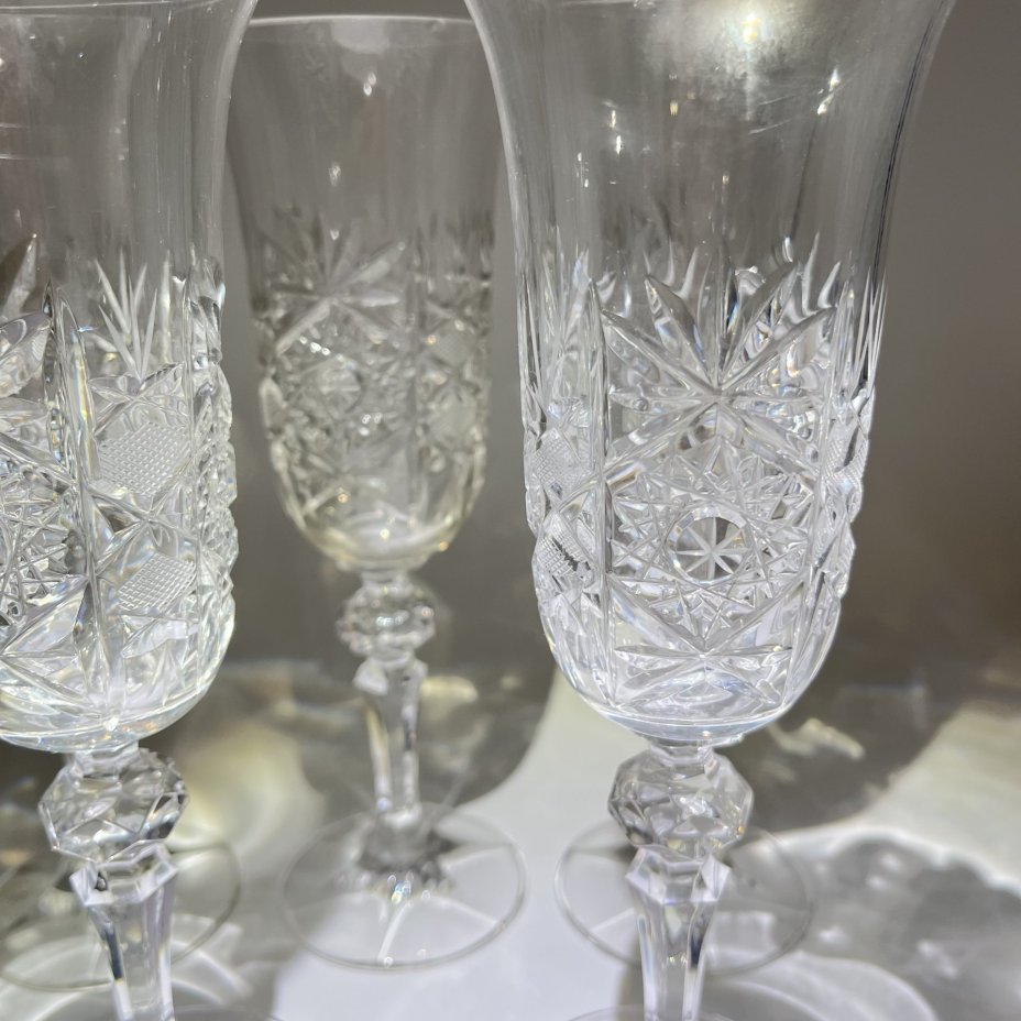 Набор из 5 бокалов с резным геометрическим декором, хрусталь, Bohemia Crystal (Bohemia Glass), Чехословакия, 1970-1990 гг.