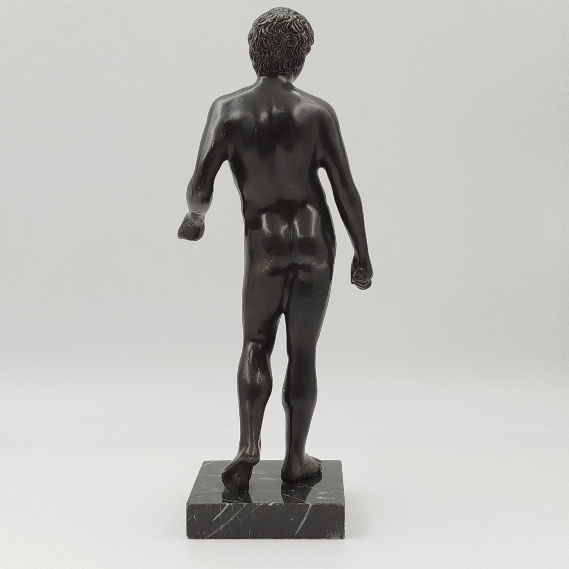 Скульптура "Антиной", бронза, искусственный камень, Европа, 1990-2010 гг.