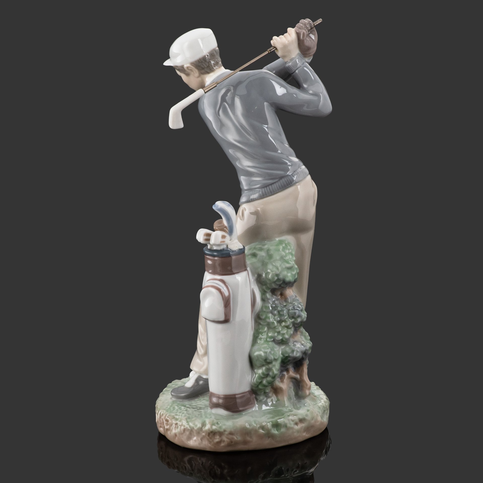 Статуэтка "Гольфист", скульптор Vicente Martinez, фарфор, роспись, металл, Lladro, Испания, 1977-1984 гг., Lladro