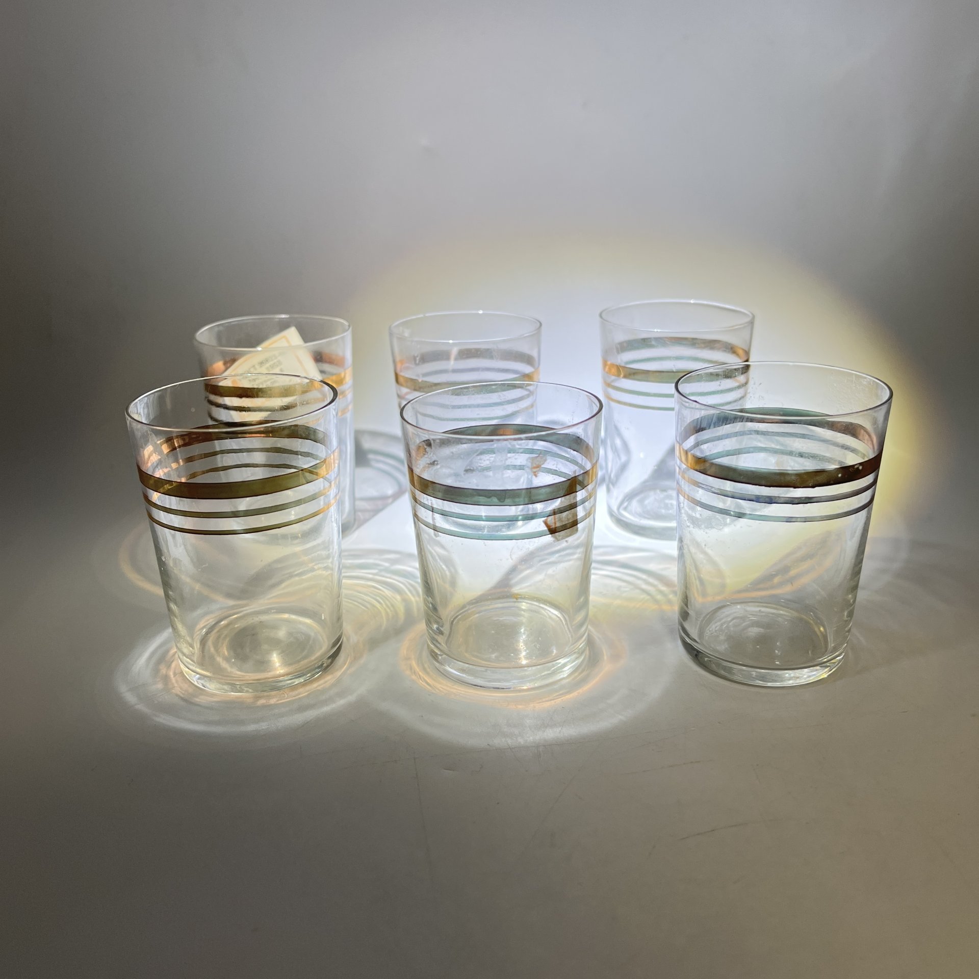 Набор из 6 стопок с декоров в виде золотой полосы, стекло, золочение, Гусевской хрустальный завод (Гусь-Хрустальный), СССР, 1970-1980 гг.