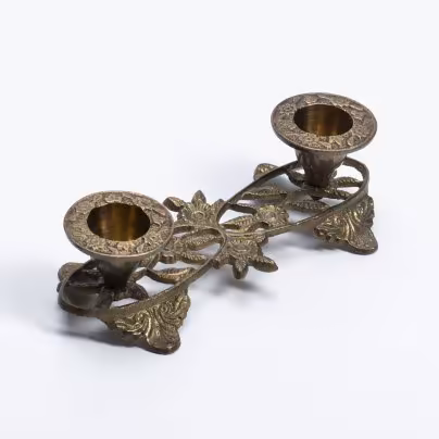 Подсвечник на 2 свечи с цветочным декором, бронза, Китай, 1970-1990 гг.