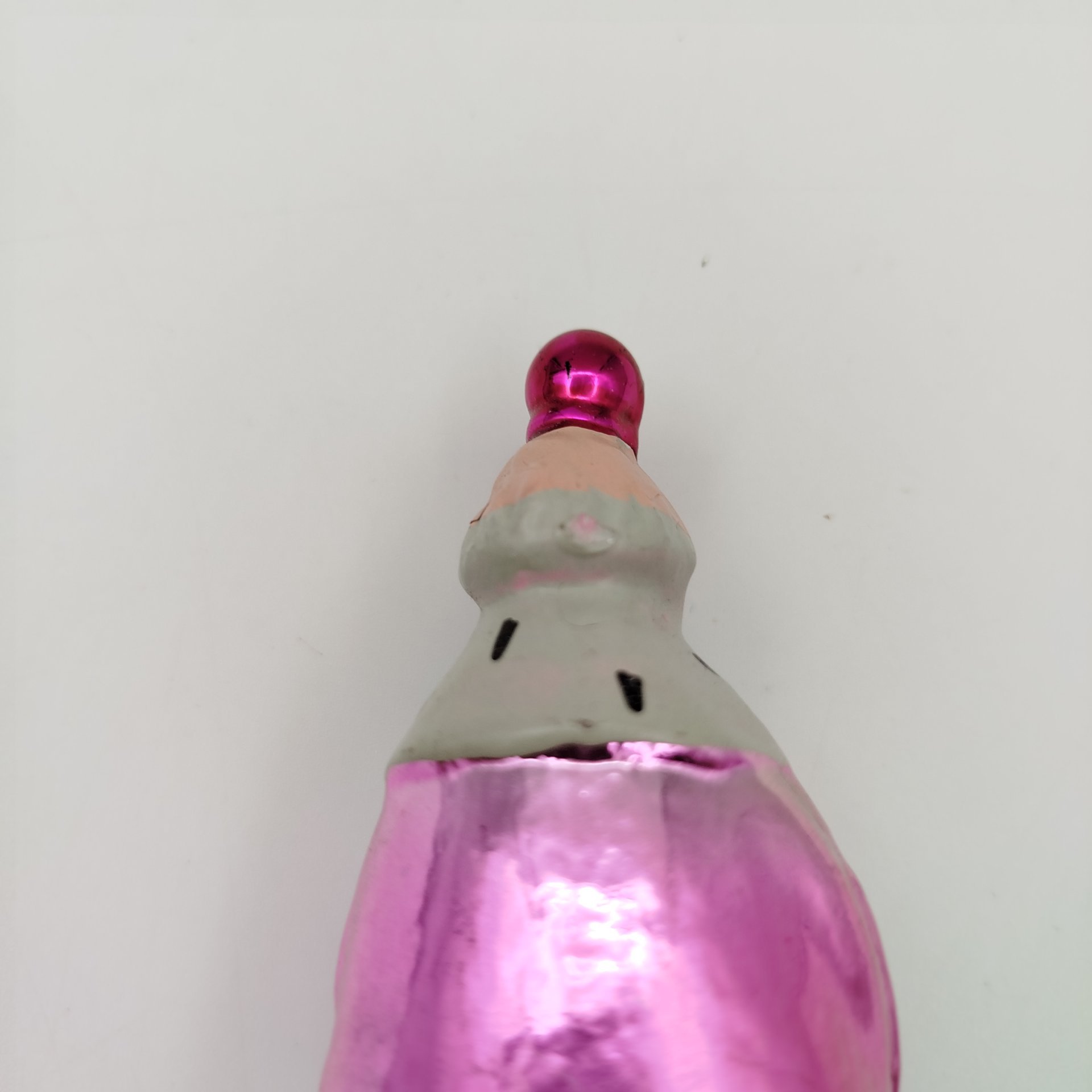 Игрушка ёлочная на прищепке "Царь Дадон" (из "Сказки о золотом петушке"), стекло, металл, роспись, СССР, 1950-1960 гг.