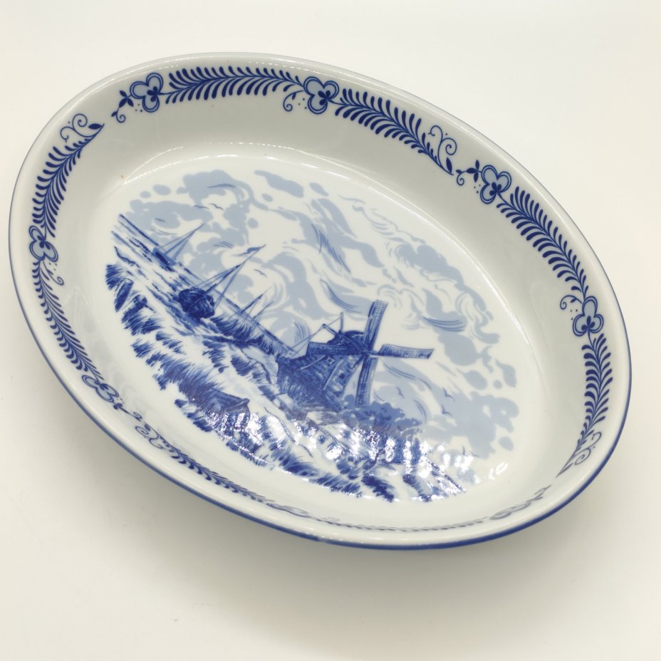 Блюдо сервировочное "Мельница", фарфор, деколь, Freiberger Porzellan, ГДР, 1970-1995 гг.