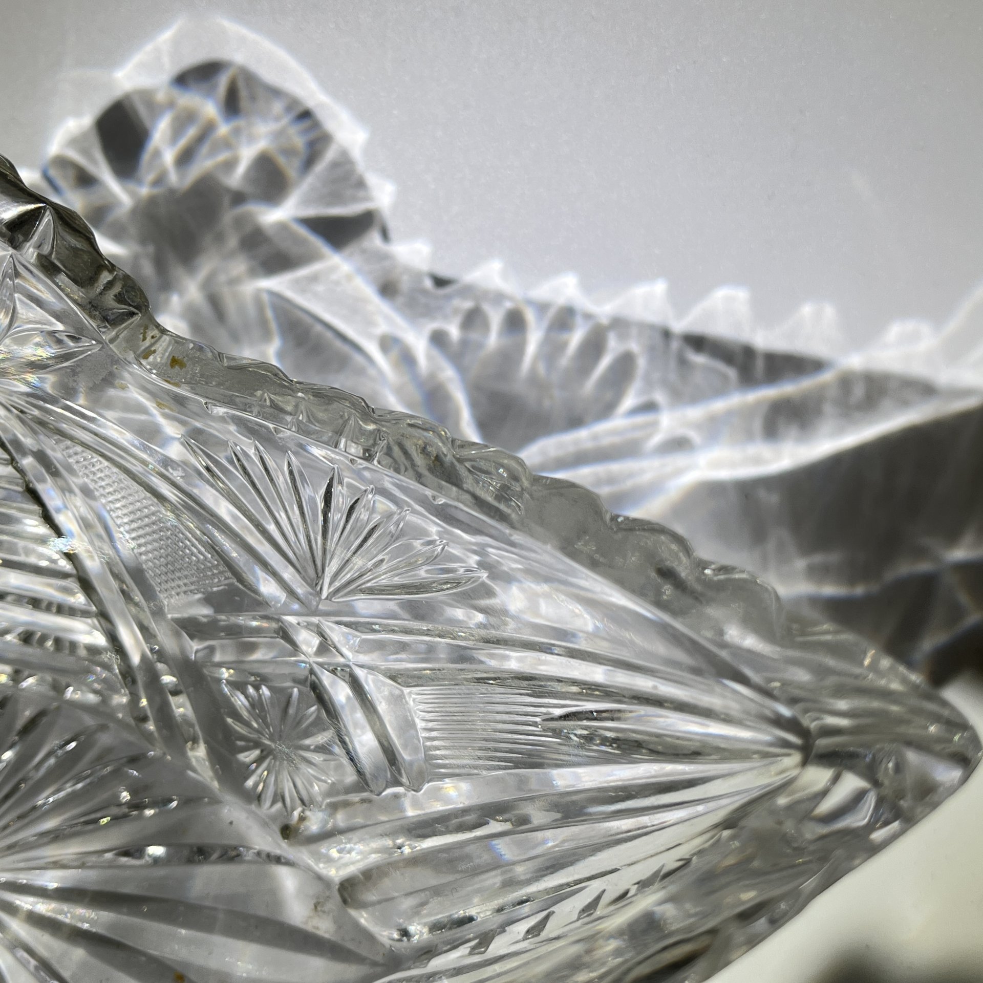 Салатник-ладья с геометрическим декором, хрусталь, пресс, СССР, 1970-1990 гг.