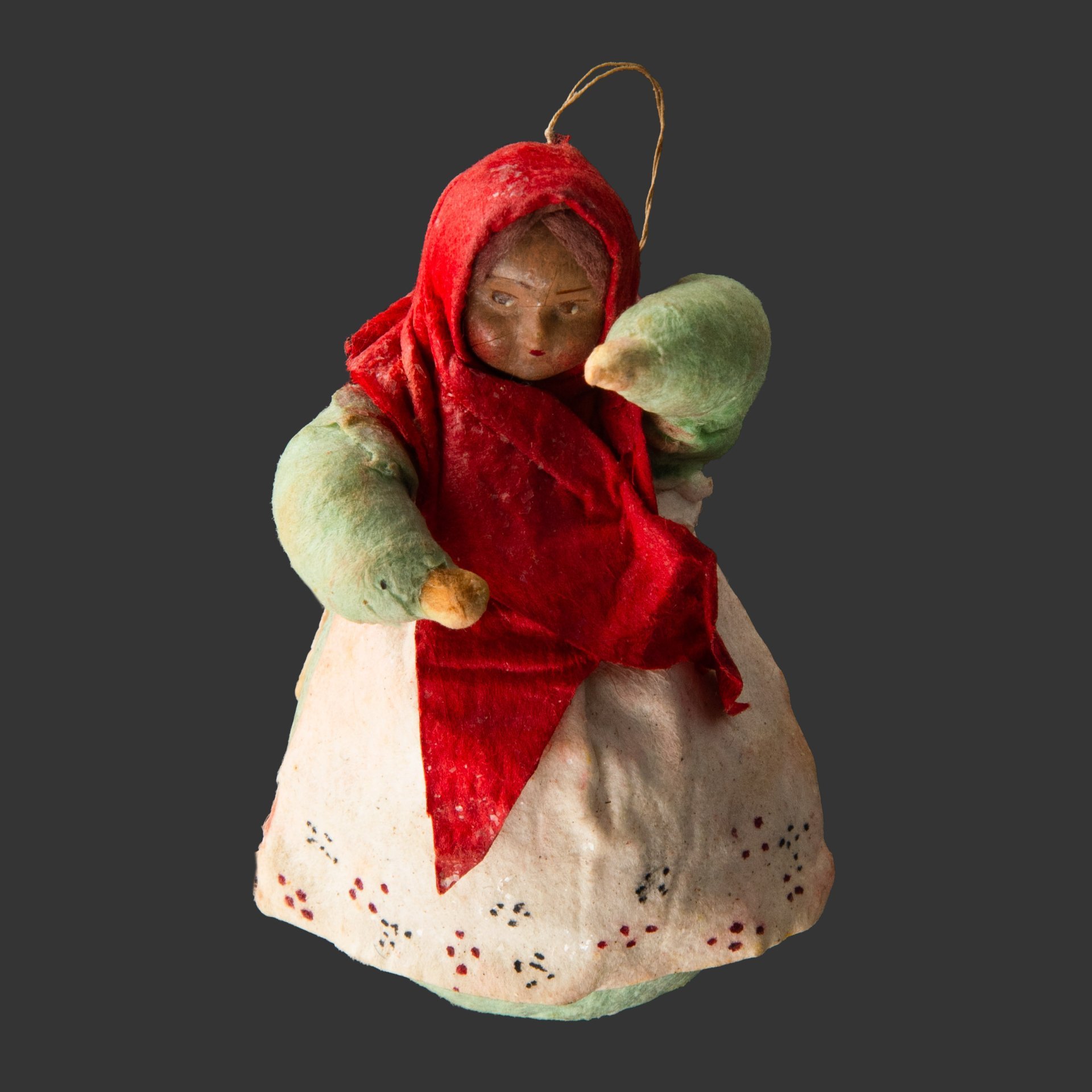 Елочная игрушка "Плясунья", вата, мастика, роспись, бумага, СССР, 1937-1960 гг.