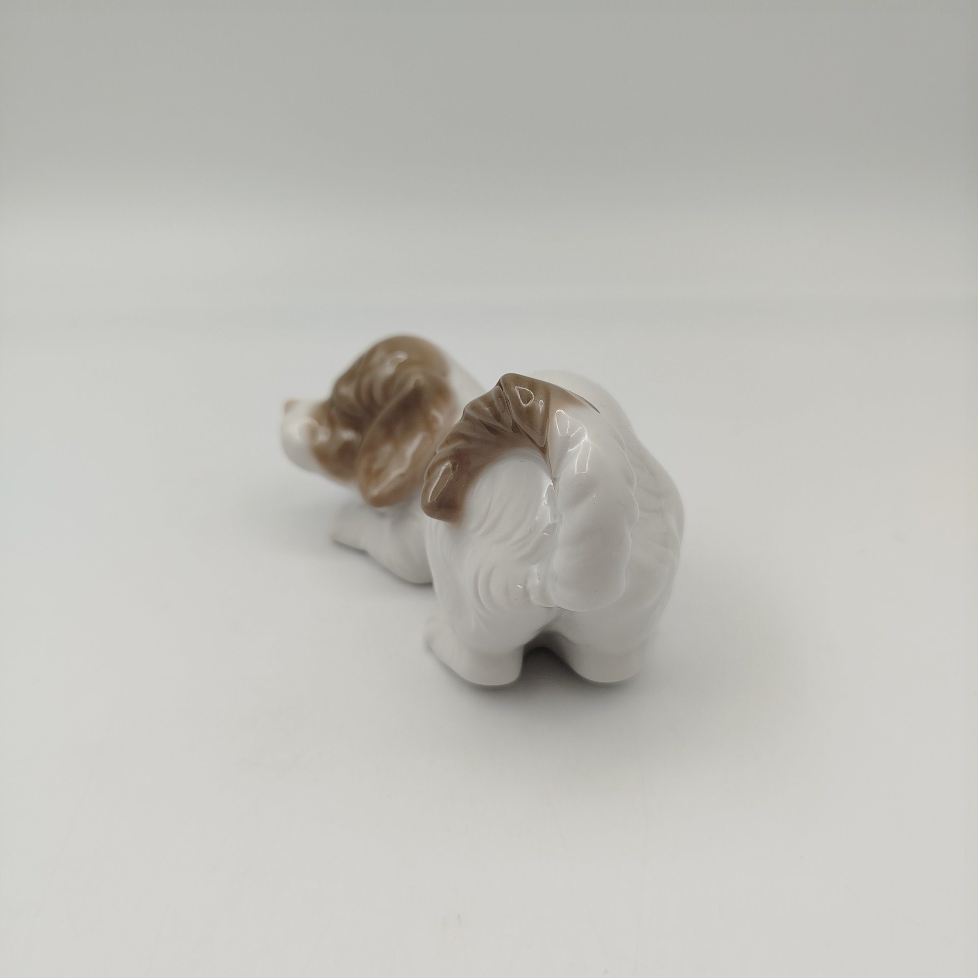 Статуэтка "Щенок", фарфор, роспись, NAO Porcelain, Испания, 1982-1989 гг.